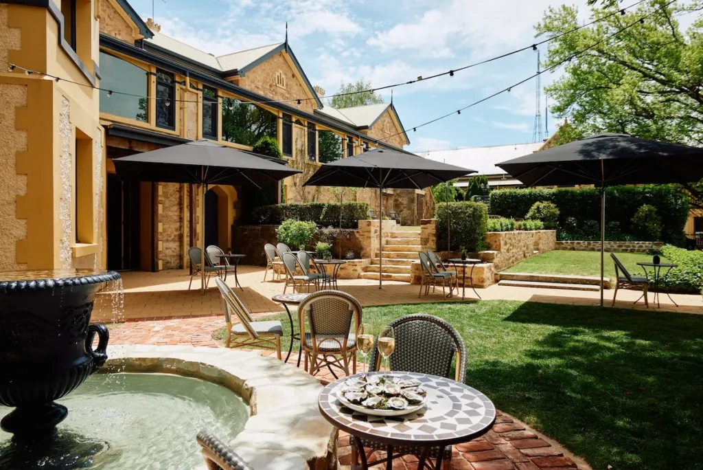 Terrace bar Adelaide Hills